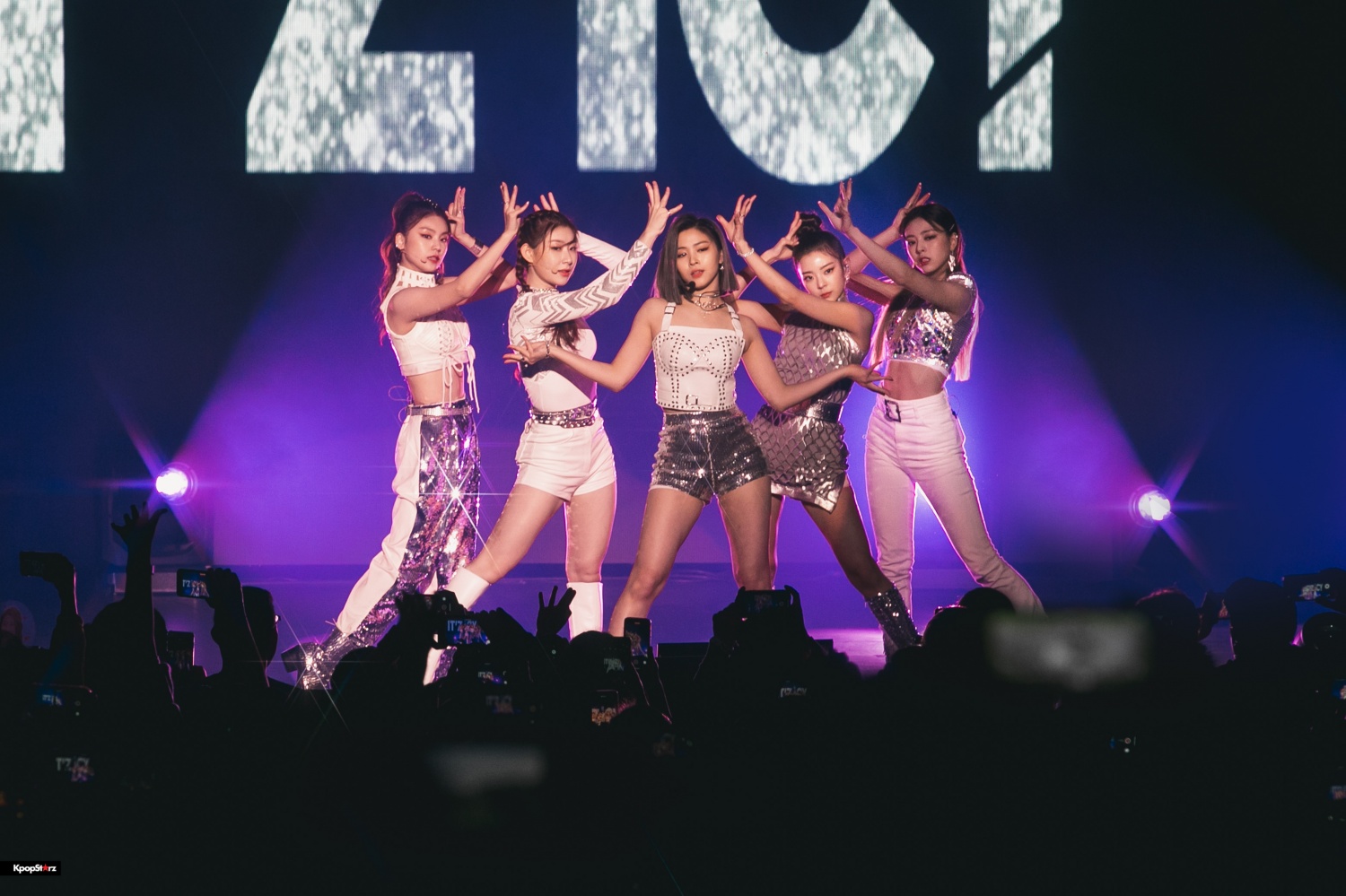ITZY’s PREMIERE SHOWCASE TOUR “ITZY? ITZY!” Concludes in New York – EXCLUSIVE REVIEW