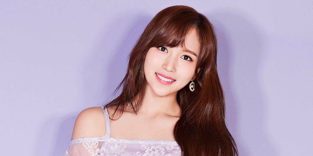 JYP Announced That TWICE Mina’s Health Is Already Stable