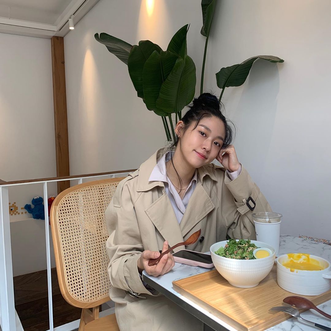 AOA’s Seolhyun Enjoys Delectable Soup in Recent Post