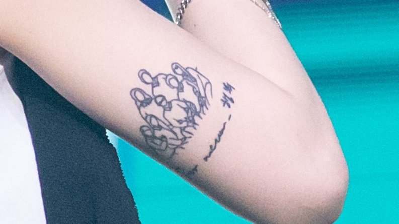 MAMAMOO's Moonbyul Has 4 Tattoos And Here's Exactly What ...