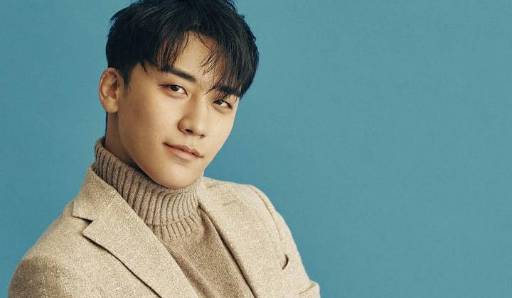 Netizens Hurl Hateful Comments to Seungri upon His Enlistment + Rumored Girlfriend Sees Him off