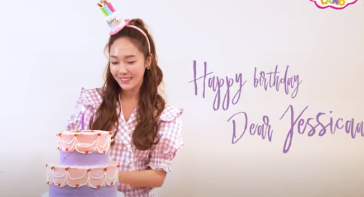 Former Girl’s Generation Jessica Baked a Lovely Two-tier Cake on Her Birthday