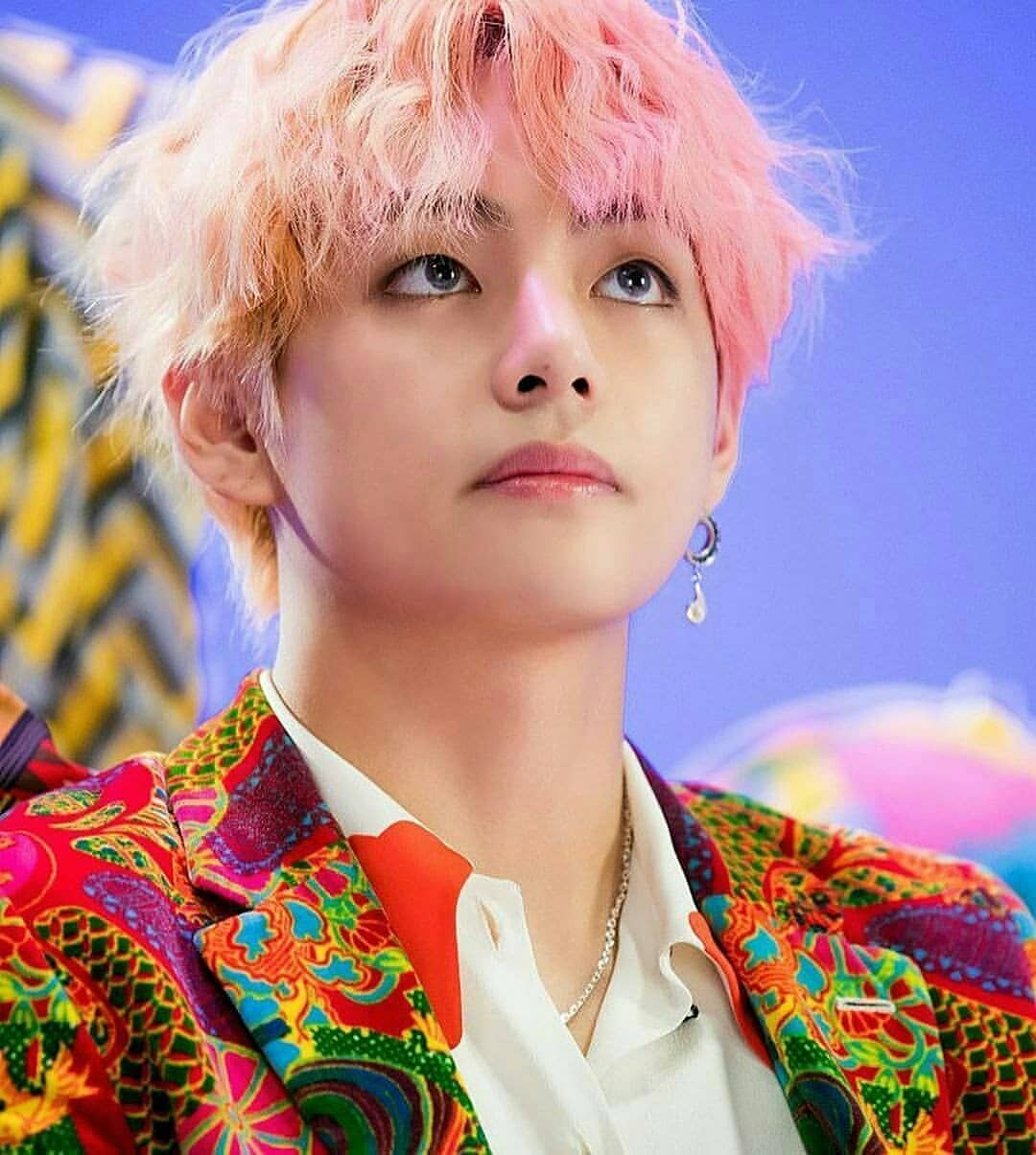 Here Are All The 20 Different Hair Colors And Styles That BTS’s V Has ...