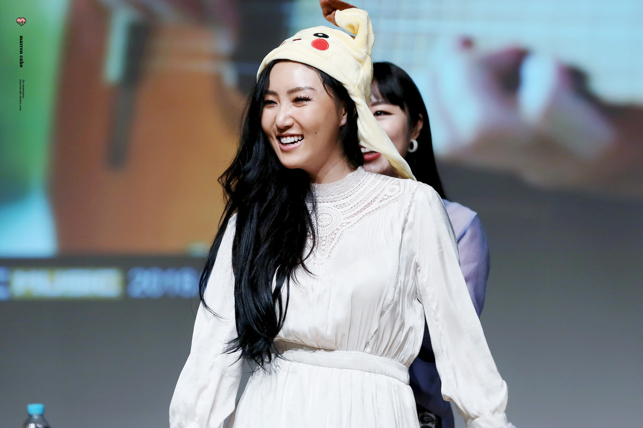 MAMAMOO’s Hwasa Took A Mental Age Test…And You Won’t Believe Her Results