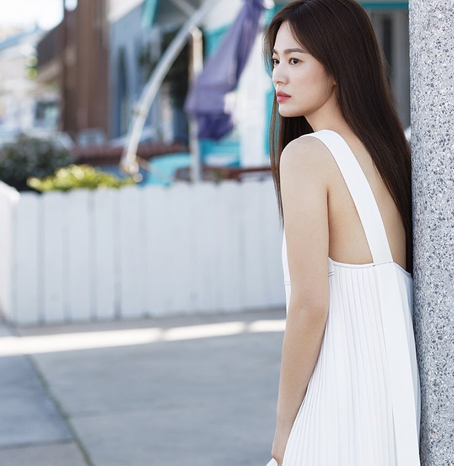 Song Hye Kyo Looks Chic And Youthful In Latest Photoshoot - K-Luv