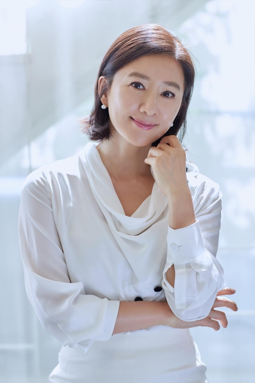 “The World of the Married” Kim Hee Ae Describes Han So Hee’s Visuals to Be Absolutely Perfect