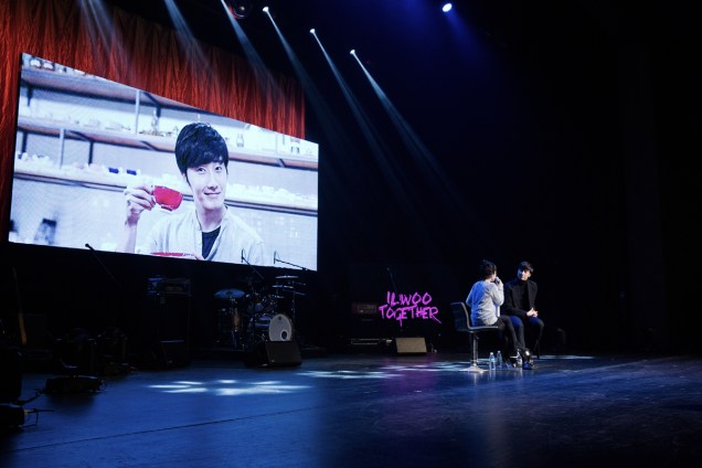 2014 11 22 Jung II-woo in his Fourth Korean Fan Meet. Cr.jungilwoo.com 34