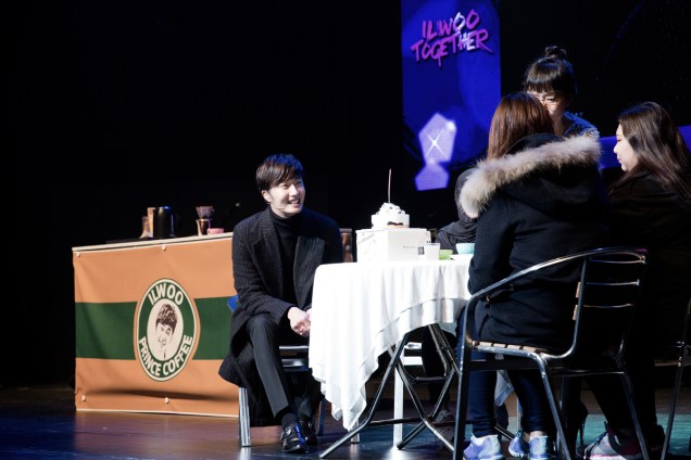 2014 11 22 Jung II-woo in his Fourth Korean Fan Meet. Cr.jungilwoo.com 46