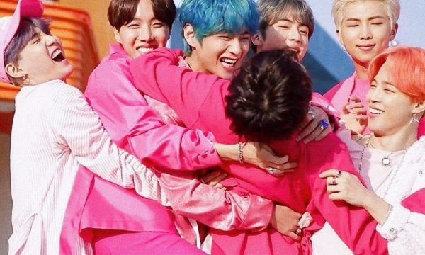 BTS’s V Cried Because He Felt Sad — And What Jimin And J-Hope Did Showed Their True Personalities