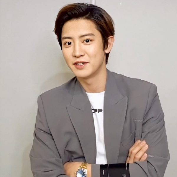 EXO’s Chanyeol Cracked Everyone Up With His Sweet And Savage Response To A Fan’s Rental Question