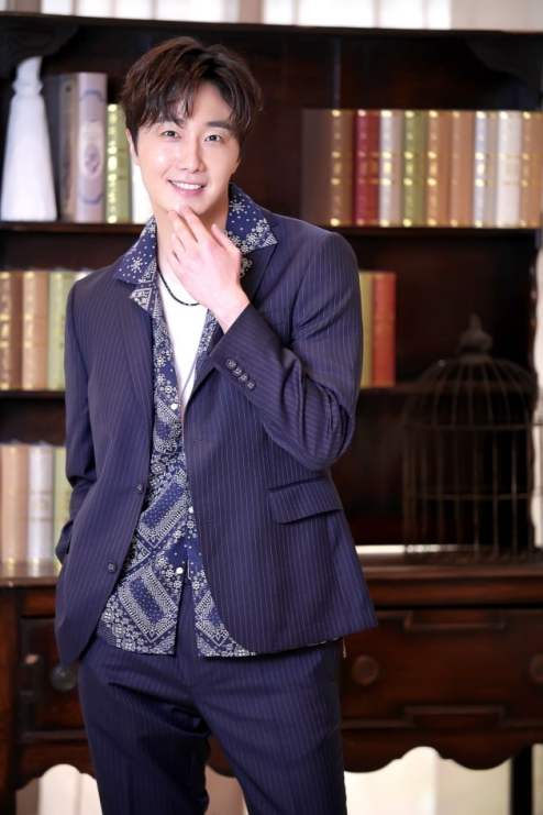 2020 5 25 Jung Il woo at the Production Presentation of Sweet Munchies. 5