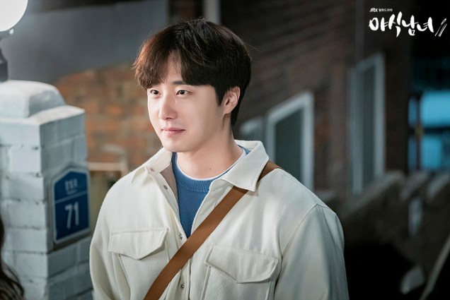 2020 5 25 Jung Il woo in Sweet Munchies Episode 1 Stills by JTBC. 7