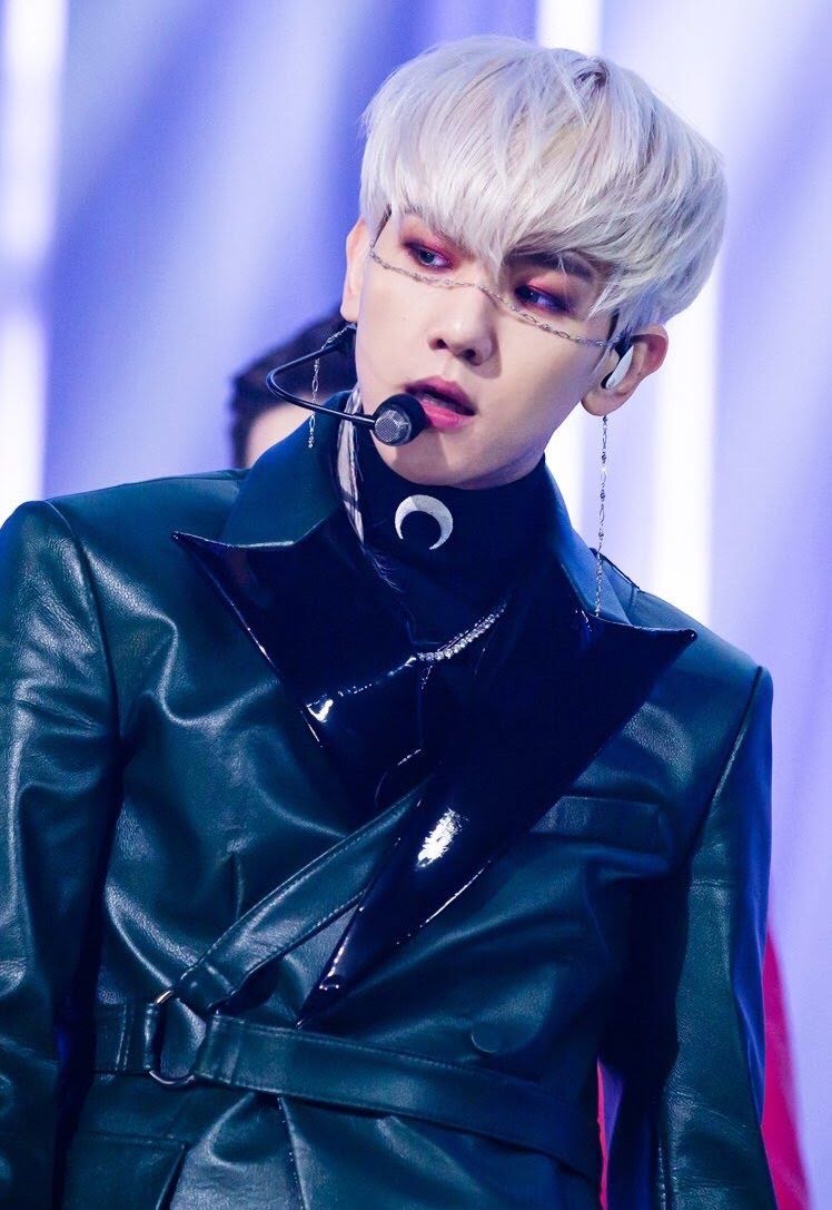 10+ Of EXO Baekhyun’s Most Dazzling Makeup Looks That Took His Visuals ...