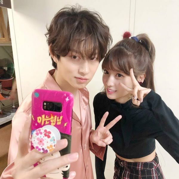 times-twice-momo-and-super-junior-heechul-choose-each-other
