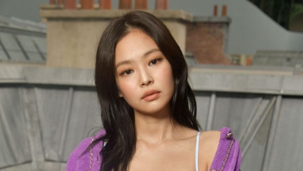 BLACKPINK Jennie Receives Death Threat + BLINKs Call On YGE To Take Legal Action