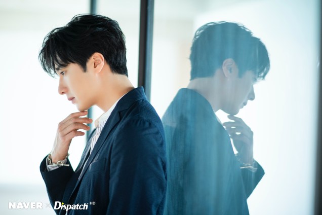 2020 6 15 Jung Il woo in a gorgeous photo shoot. Cr. Dispatch, Naver.10