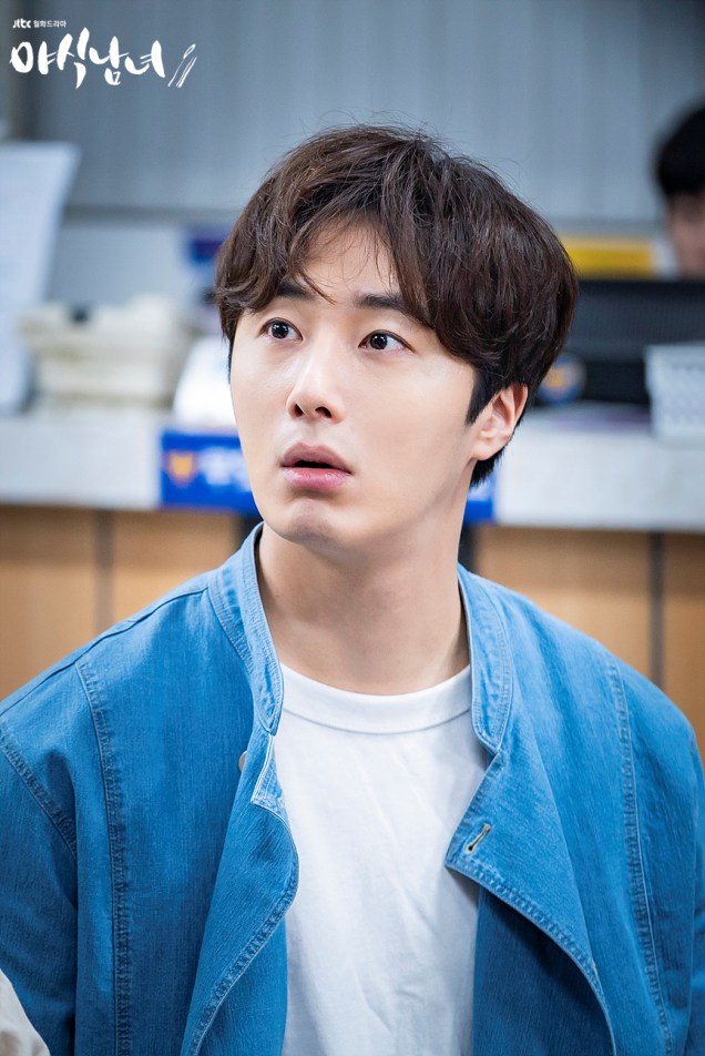 2020 6 22 Jung Il woo in Sweet Munchies Episode 9. JTBC stills. 2