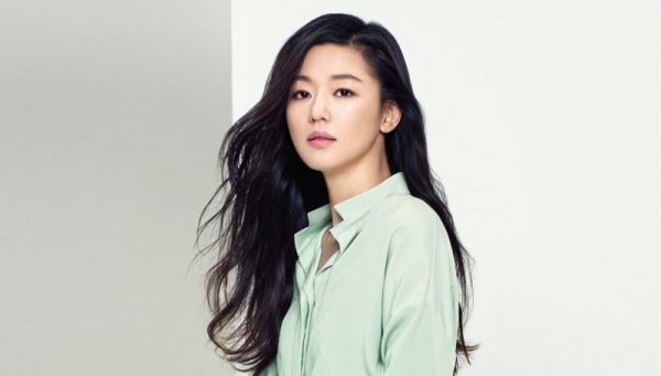 Actresses Son Ye Jin And Jun Ji Hyun In Their Prime – Here’s Why They’re The Golden Standard For Beauty In Korea