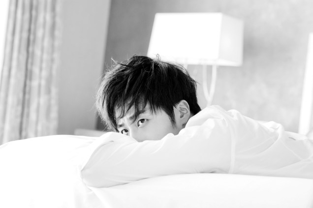 22014 10:11 Jung Il-woo in Bali for BNT International Part 2: In Bed Cr.BNT International10