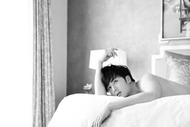 22014 10:11 Jung Il-woo in Bali for BNT International Part 2: In Bed Cr.BNT International1