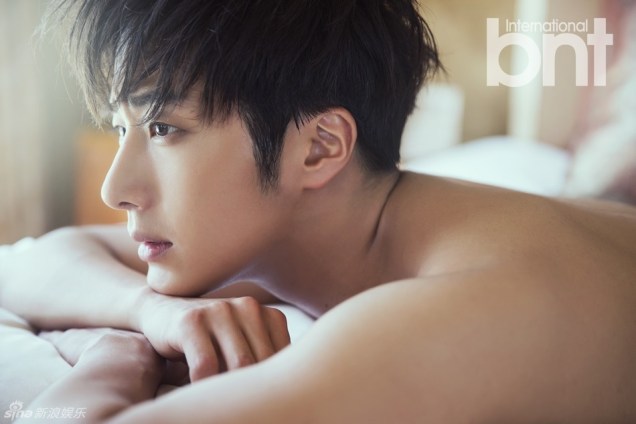 2014 19 Jung Il woo in the BNT International Photo Shoot in Bali Indonesia. 2