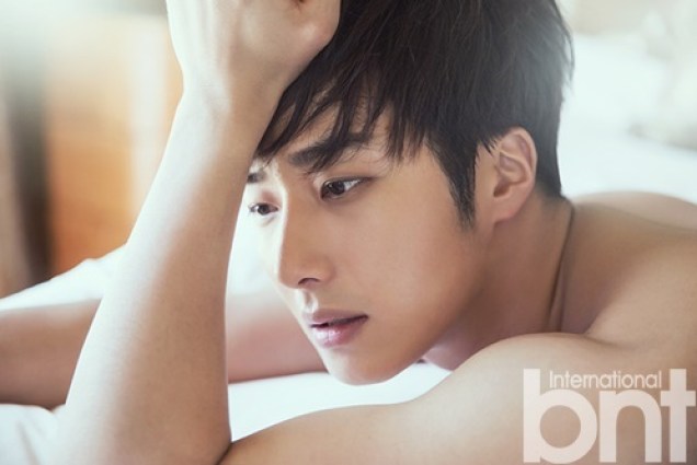 2014 10:11 Jung Il-woo in Bali for BNT International Part 2: Guitar and In Bed. BNT International Selected ones. 3