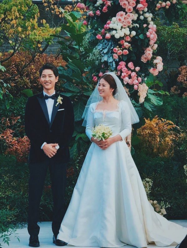 7 Female Celebrities Who Wore The Most Beautiful Wedding Dresses On Their Special Day