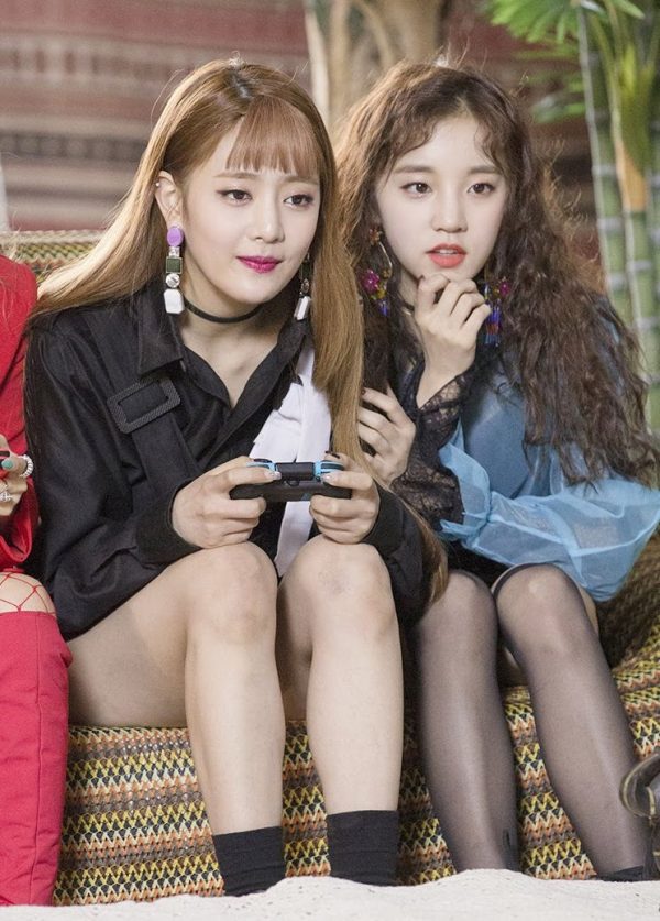 Here’s Why (G)I-DLE’s Minnie & Yuqi Won’t Give Up Their Signature Hairstyles