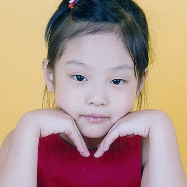 Netizens Are Amaze of BLACKPINK Childhood Photos Proving Their Natural Visuals