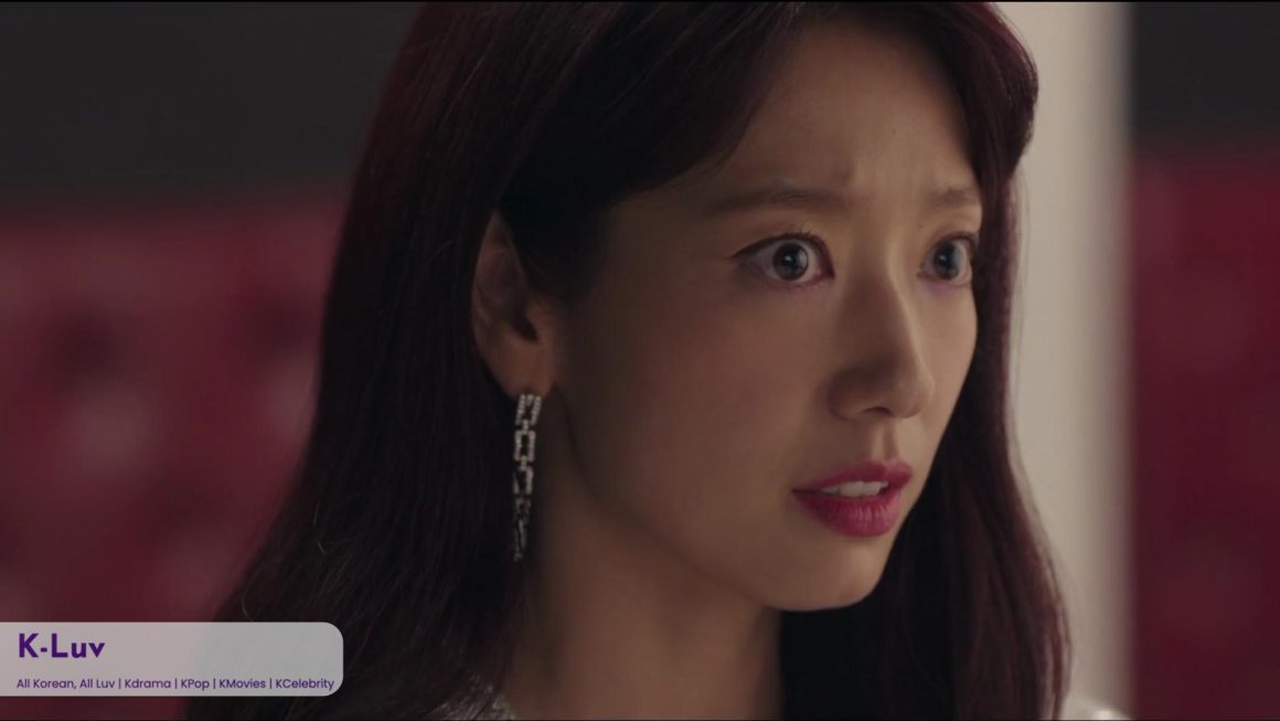 Park Shin-Hye finds out Kim Jae-Young is in danger in ‘The Judge From Hell’ (EP10)